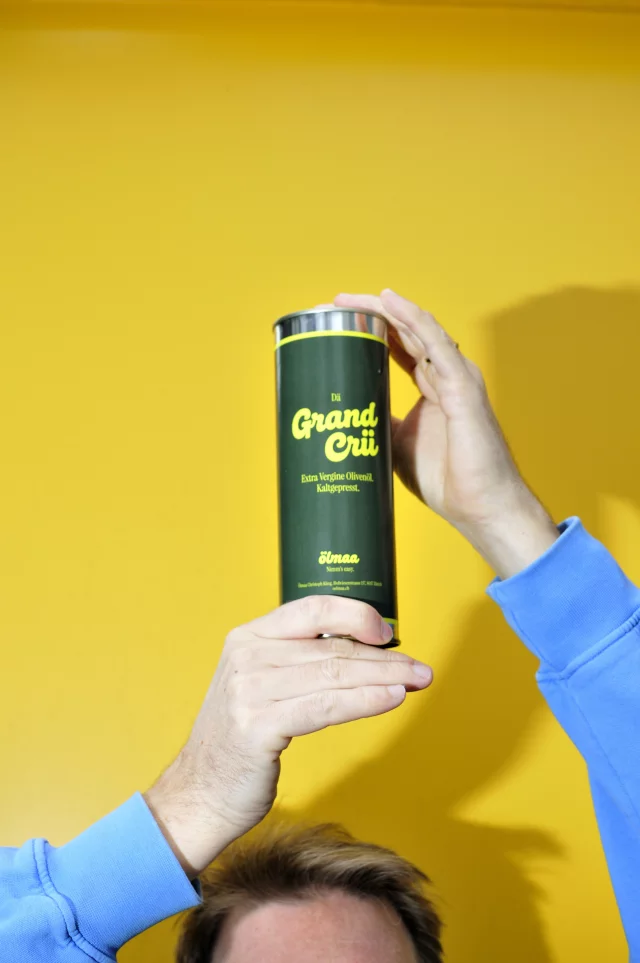 Familie Kontogiannis<br/>Korinthos, Peloponnes, Griechenland<br/>500ml Metalldose