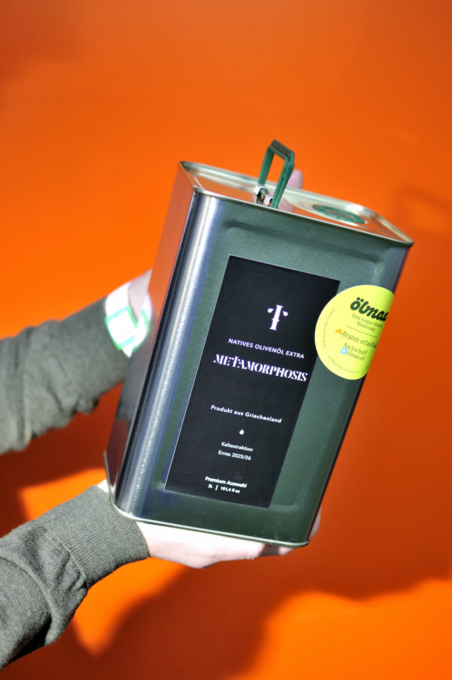 Metamorphosis<br />Laconia, Peloponnes, Griechenland<br />3 Liter Metallkanister